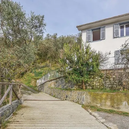 Casa Peiro San Lazzaro (Genoa)